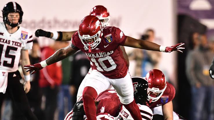 Dazmin James Shakes Up Arkansas Razorbacks with Transfer News