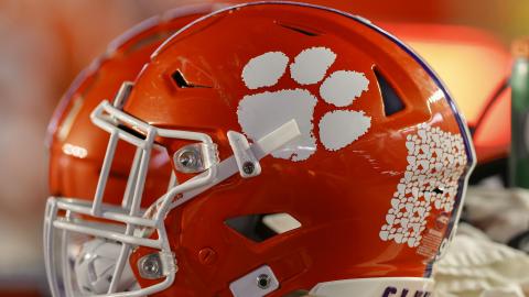 Clemson Set to Part Ways with Defensive Coordinator, Top SEC Candidate Emerges as Frontrunner